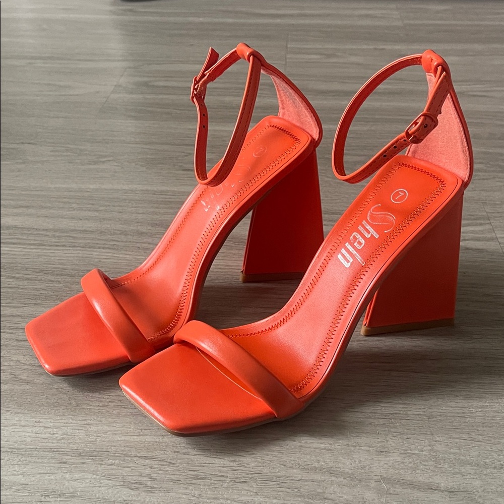 SHEIN Bright Orange Square Toe Block Heel Sandals